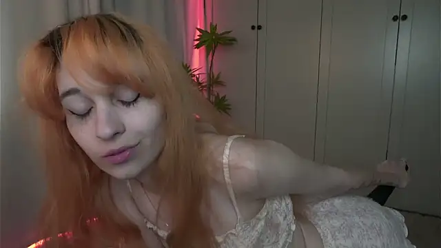 tgirlfoxy Obrolan Langsung XXX