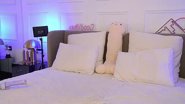 MeganStrane 即時 XXX 聊天