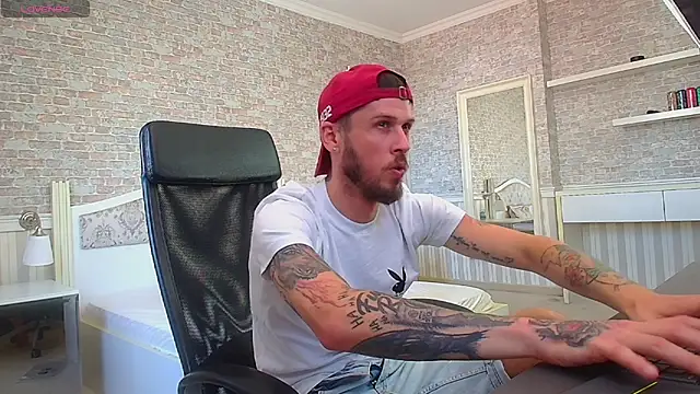 JonahShaw Live XXX-chat