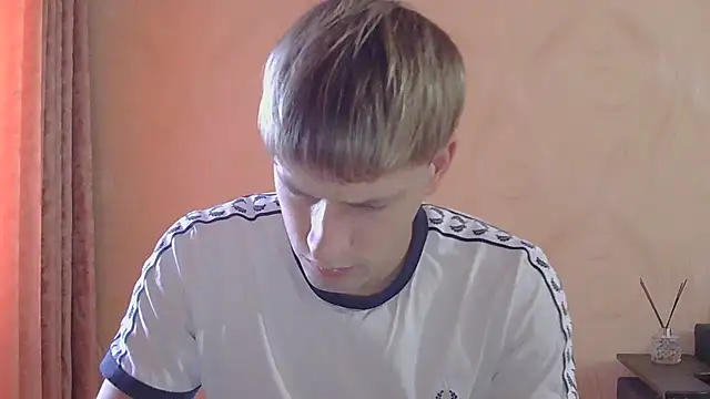 XXX chat uživo modela frama666