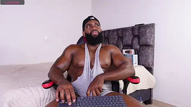 james_musclebbc লাইভ XXX চ্যাট
