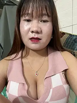 Liness101 现场XXX聊天
