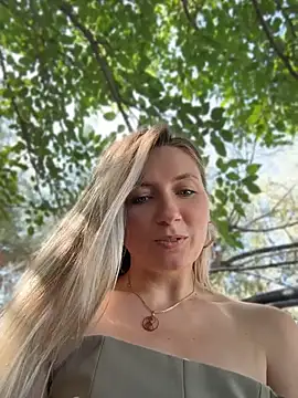 Chat +18 de Crazy-Rosa ao vivo