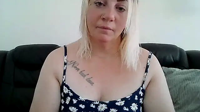 Redos1 Chat XXX in diretta