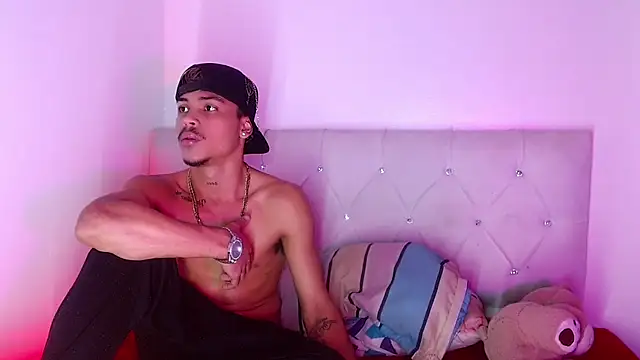 Angel_foxc13: απευθείας συνομιλία ΧΧΧ