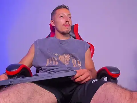 Онлайн чат XXX Master_Orioon