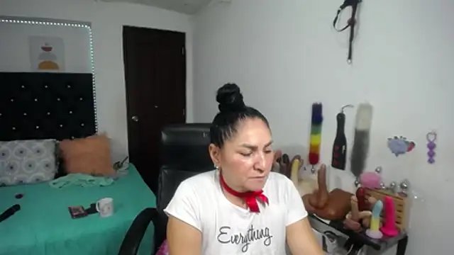 Chat XXX ao vivo de mature_bigboobs10