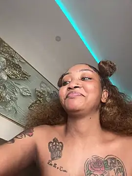 Ruthlessvee – Live XXX-chat