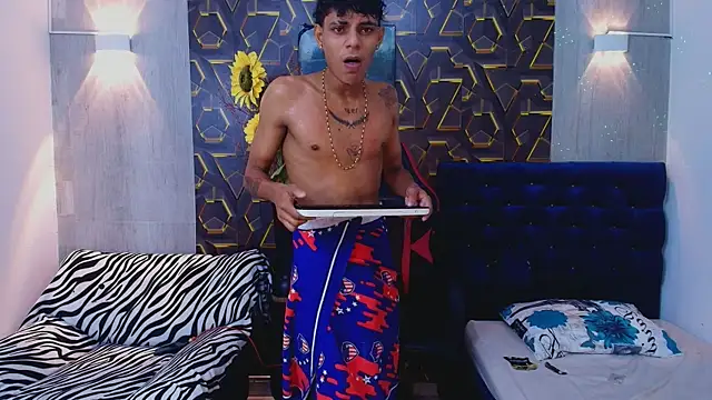 master_king_28 Chat XXX in diretta