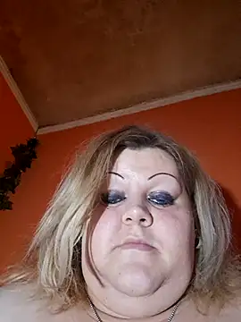 ducicsajsziii Webcam-Show