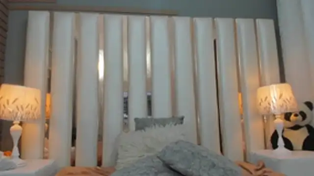 BritneyDiazz Adlı Modelin Canlı XXX Sohbeti