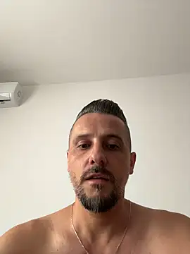 Chat XXX ao vivo de InsaneMattt