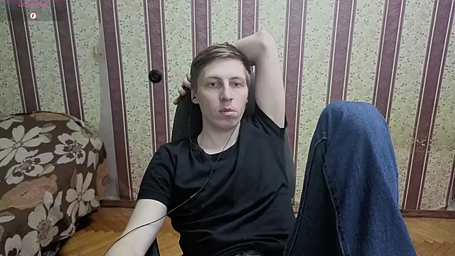 Chatroom XXX en direct de Darien_Brown