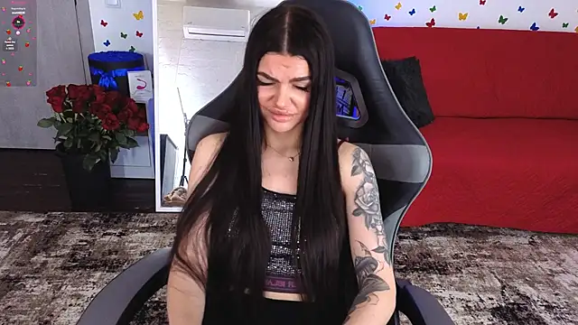 AnacondaOnn Adlı Modelin Canlı XXX Sohbeti