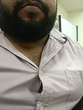 healthyguy175 live XXX chat