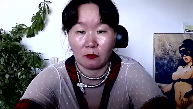 Akira_xx Adlı Modelin Canlı XXX Sohbeti
