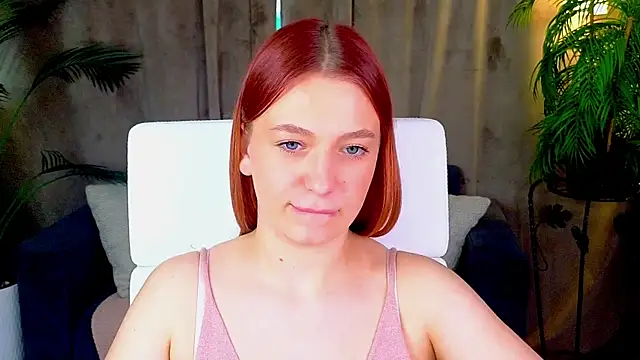 BeatriceLoven's Live XXX Chat
