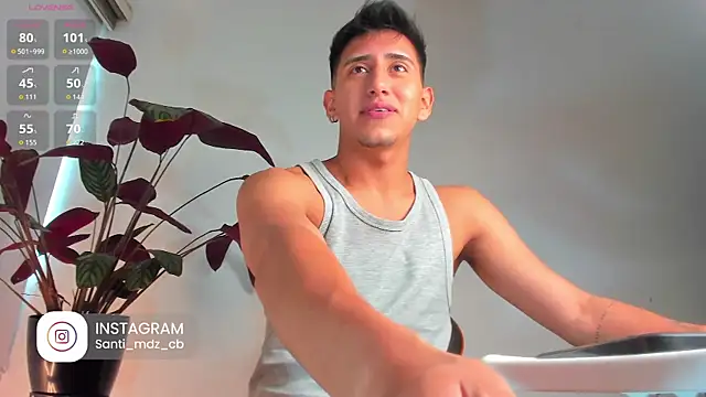 Czat XXX na żywo – adrik_cano__