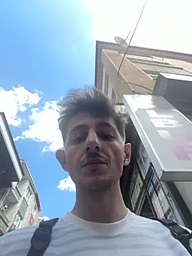 mamihso1 Adlı Modelin Canlı XXX Sohbeti