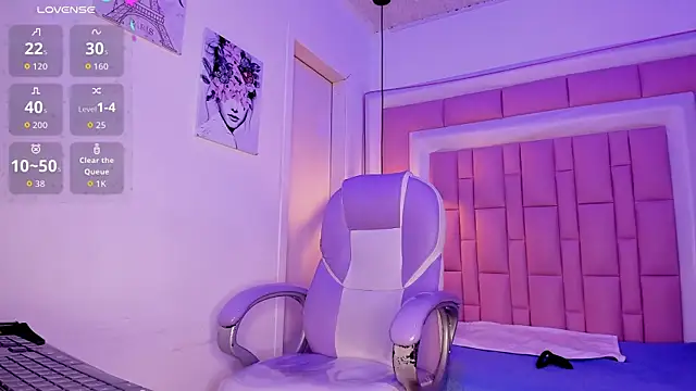 cherub_ XXX чат на живо