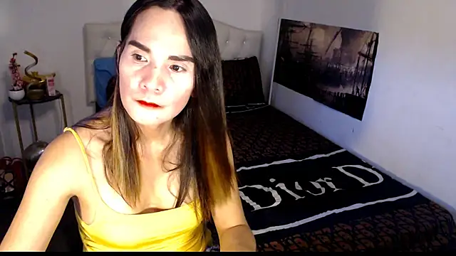 Chat +18 de NinaDOM4CUM ao vivo