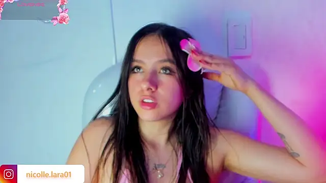 Chat XXX en directo de Kitty_rose01