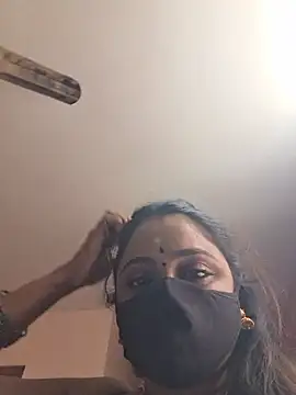 Lovely-Jeni's Live XXX Chat