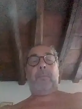 natotres@xh: απευθείας συνομιλία ΧΧΧ