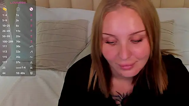 LianaFord Live XXX-chat