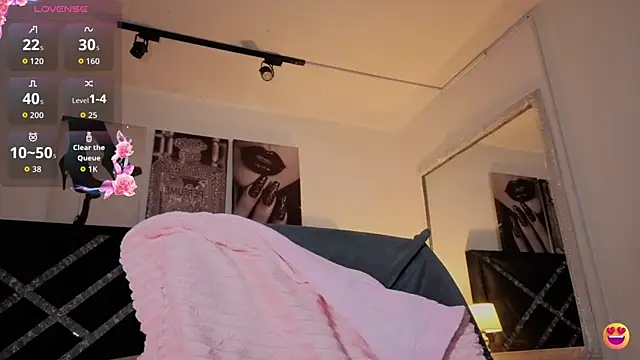 steff_bratz élő XXX-chatje