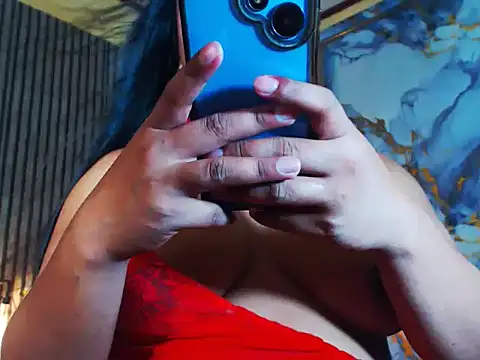 CumFactoryLuna's Live XXX Chat