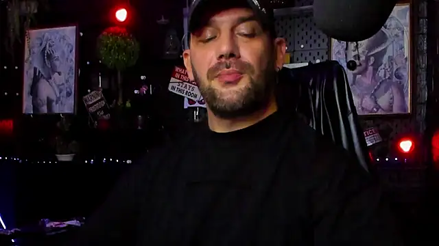 Онлайн чат XXX LexHardy
