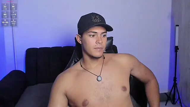 Iamdylan777のライブXXXチャット