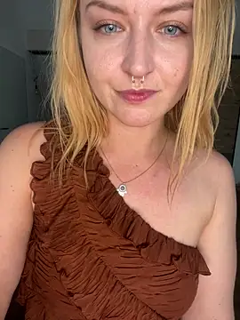 CherryyCheeks Live XXX Chat