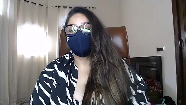 SEXY-Sardarni live XXX chat