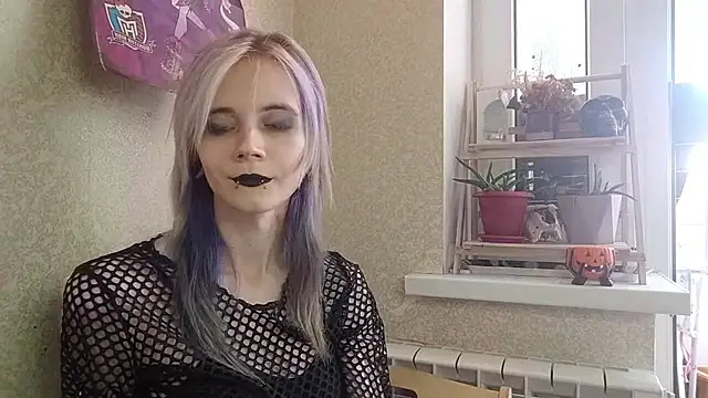 XXX chat uživo modela AdamTarlet