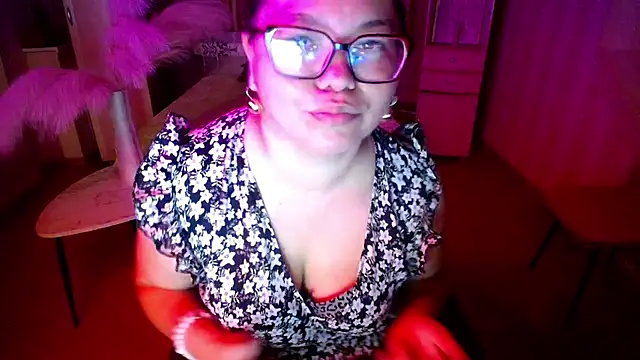 supersex_96 Adlı Modelin Canlı XXX Sohbeti