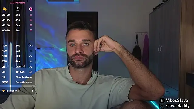 XXX chat uživo modela DaddySlava