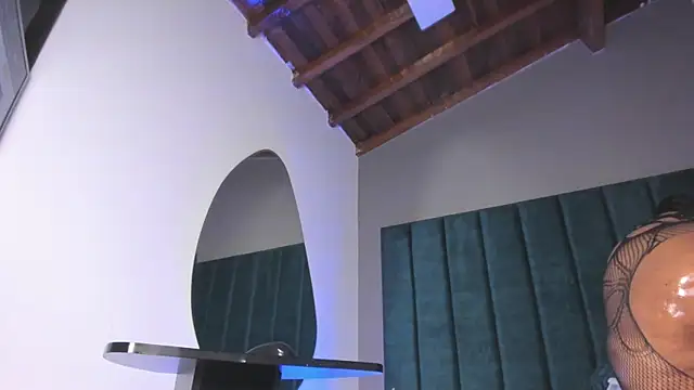 AnthonelaRusso_: απευθείας συνομιλία ΧΧΧ