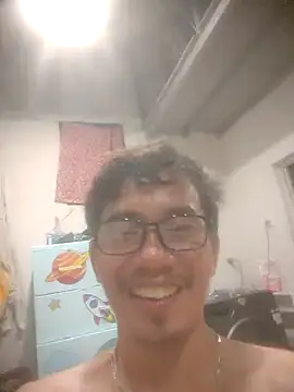 Chat XXX Live traiwe06