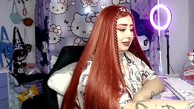 צ'אט XXX בשידור חי של lussyevans24
