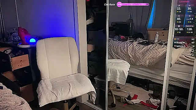 Chatroom XXX en direct de DylanBrook