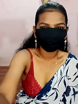 הופעת וובקאם של Payal_143