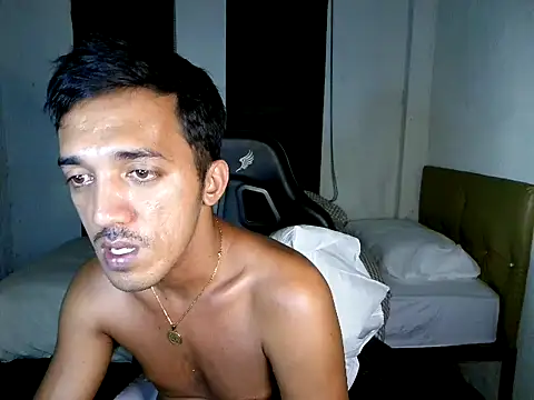 Spicy_RowyCam 现场XXX聊天