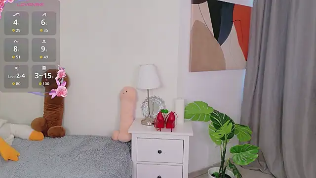 צ'אט XXX בשידור חי של Mira_Falls