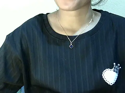 Shab_M Adlı Modelin Canlı XXX Sohbeti