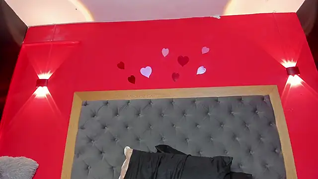 YayaHilton 라이브 XXX 채팅