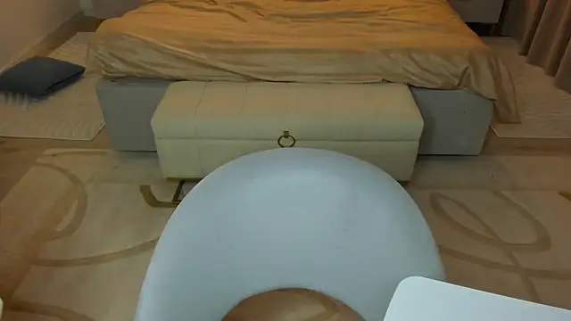 Онлайн чат XXX SharriSang