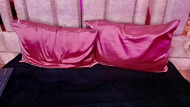 Živý XXX chat saraa_noa