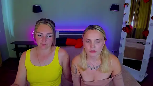 MagicEyess XXX чат на живо